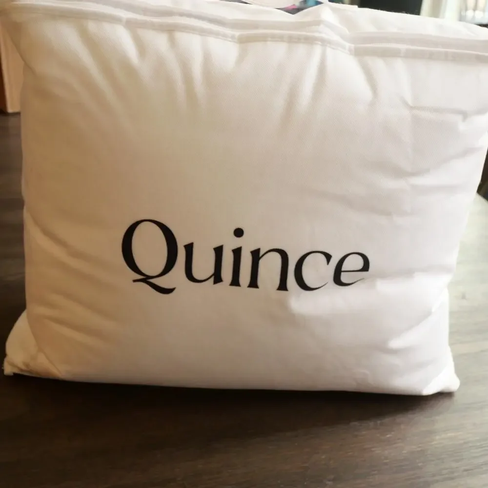 Quince Duvet Insert Down Alternative Comforter Full Queen Lightweight NEW